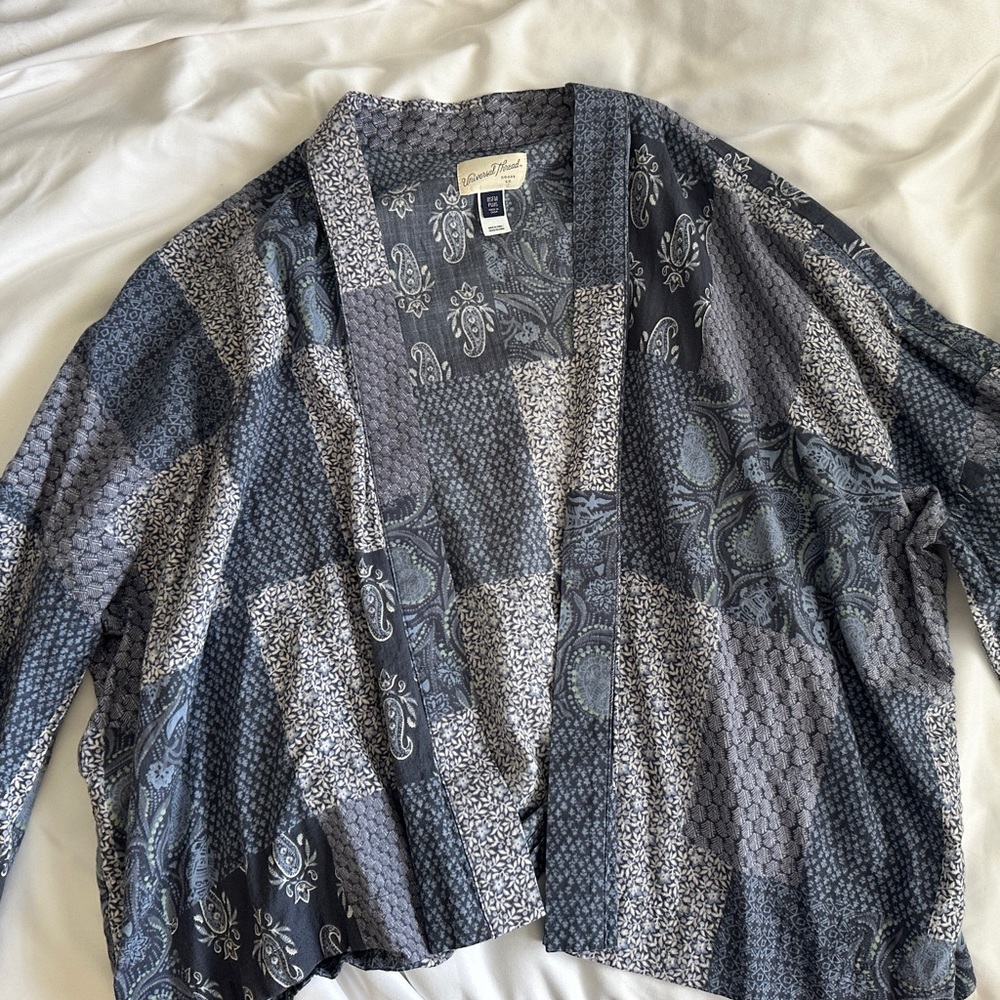Universal threads patchwork shirt - Picture 3 of 3